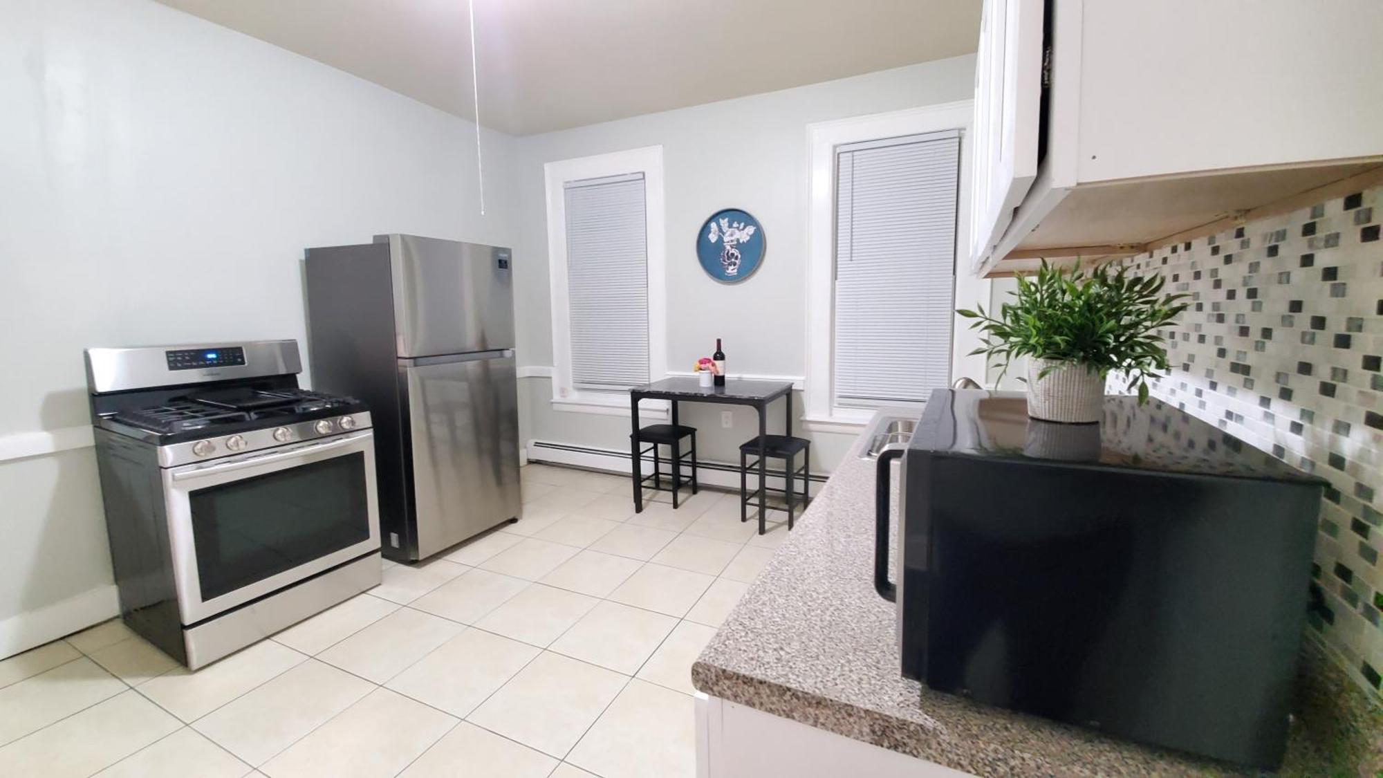 Room For Rent In Apartment هارتفورد المظهر الخارجي الصورة
